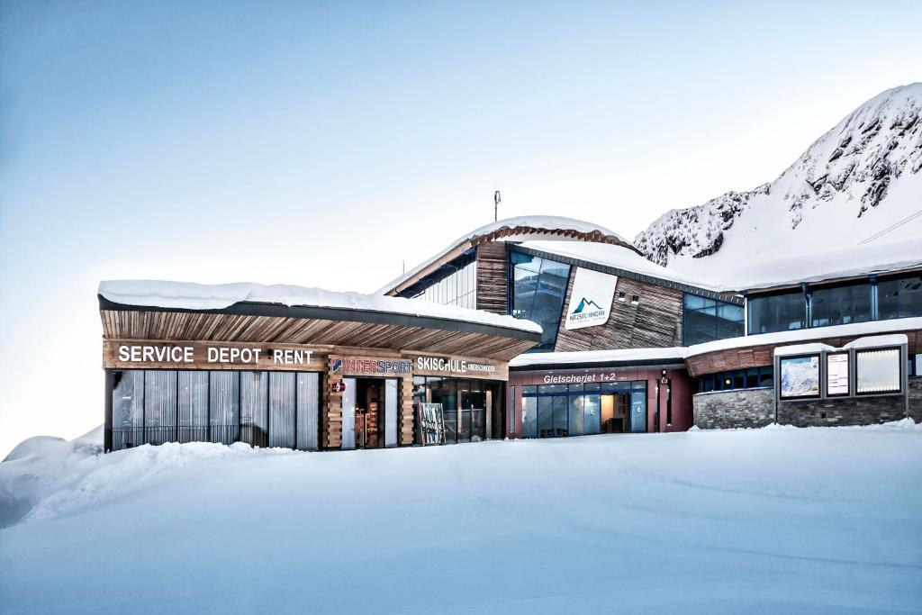 Ski Dome Skischule, Depot und Verleih in Kaprun